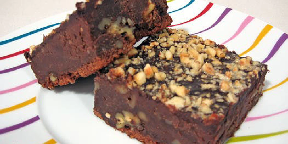 Receta de Brownies de chocolate con nueces y avellanas