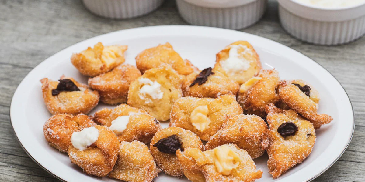 Receta de Buñuelos de viento con diferentes rellenos: nata, crema pastelera y chocolate