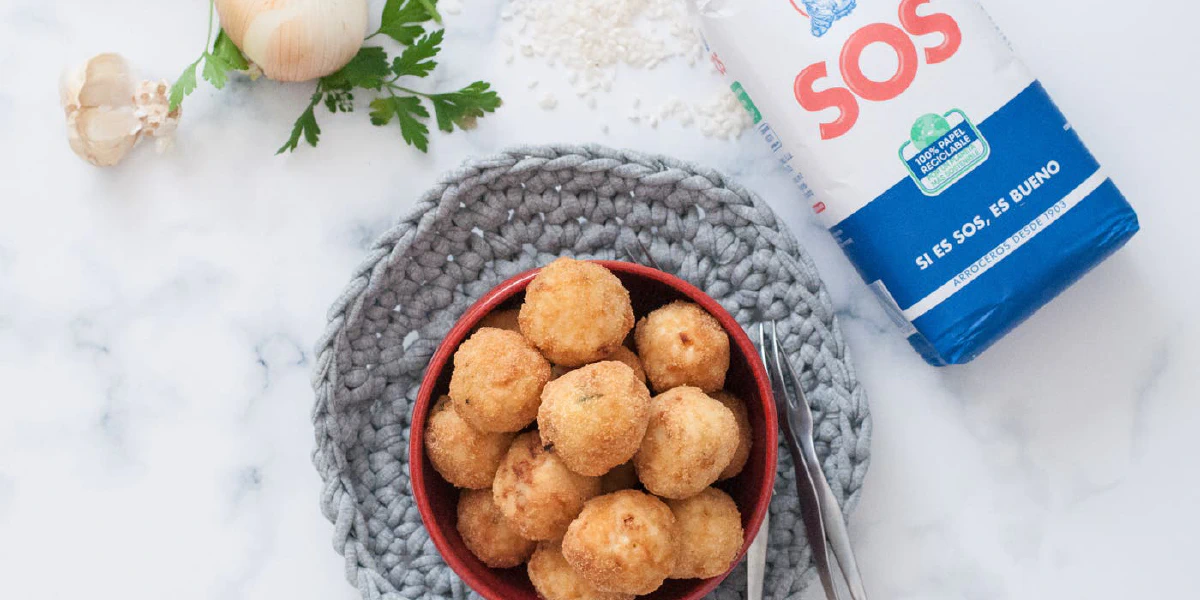 Receta de Cómo hacer croquetas de arroz. Receta de un aperitivo fácil y delicioso