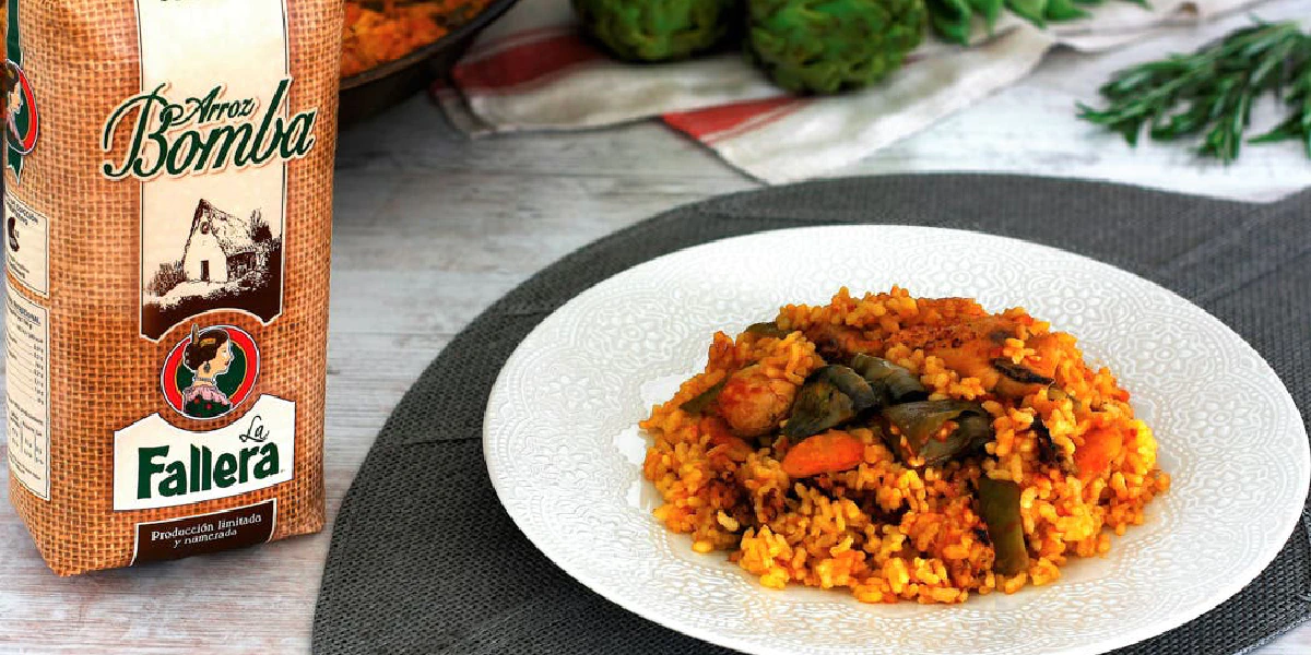 Receta de Cómo hacer paella valenciana. Receta tradicional paso a paso