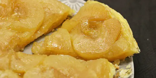 Cómo preparar una tarta de manzanas o Tarta Tatin. Receta de un postre con manzanas deliciosa, casera y muy fácil. Paso a paso, consejos y fotos.