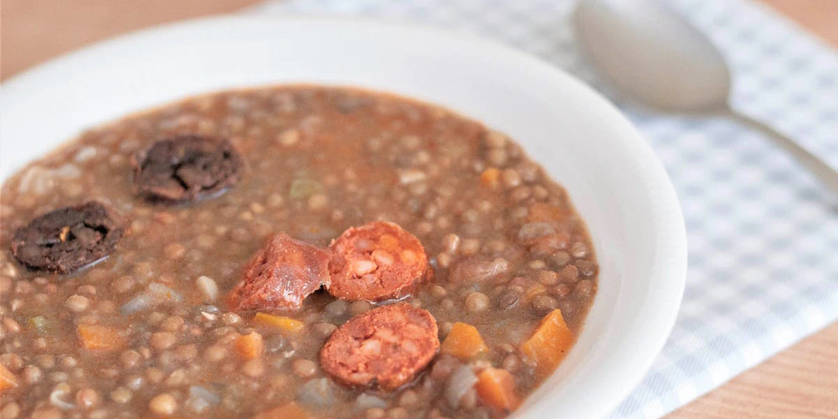 Receta de Lentejas caseras con chorizo